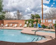 Econo Lodge Inn & Suites Hotels in Santa Fe