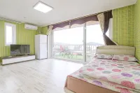 Nonsan Lake and Noeul Pension (Family, Group) Hotels in Nonsan-si