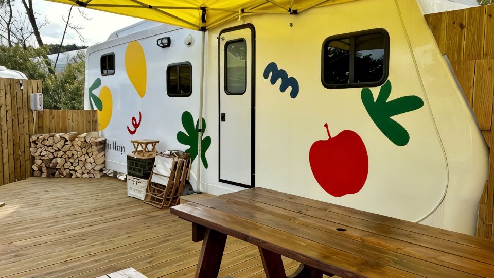 Ulsan Apple Mango Pension and Caravan
