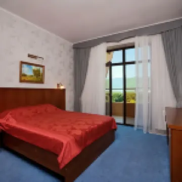 Barrakuda Hotel Hotel di Gelendzik