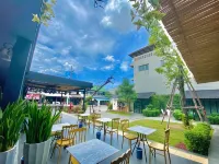 The Bridge Residence Hotel Hotels near Sutjai