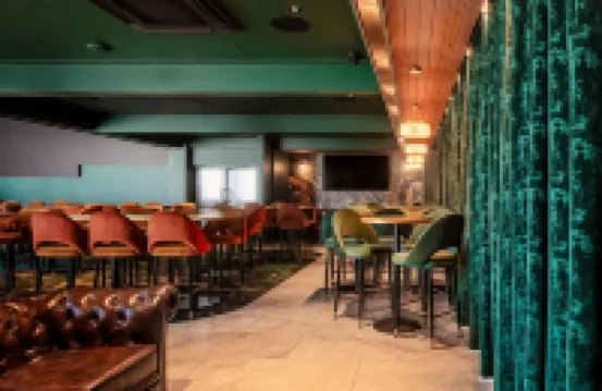 The Queens Gladstone