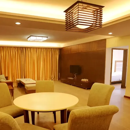 Yangjiang Langcheng Fengfan Vacation Homestay
