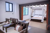 Lishui Guyan Huaxiang Liuguang Jinnian Homestay - Balkoner