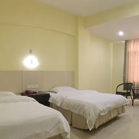 Longzhou Hotel