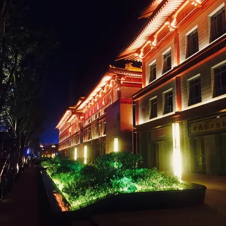 Best Home Hotel Отели рядом с достопримечательностью «Станция метро Xiaozhai»