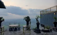 Contana Glamping with Jogja City View