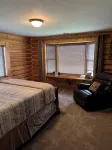Charming 3-bedroom cabin in Victor only 25 miles from Jackson Hole, pet friendly