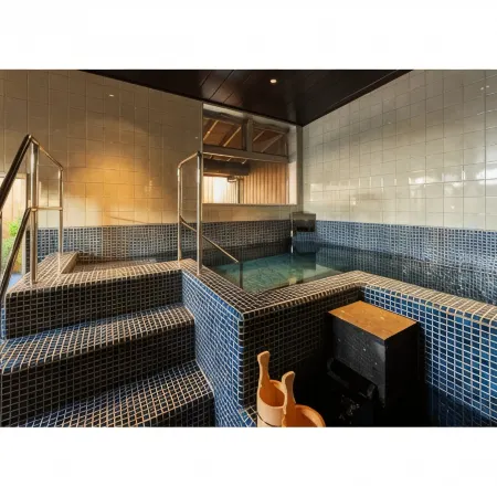 ＨＯＴＥＬ　ＭＥＧＵＲＩ