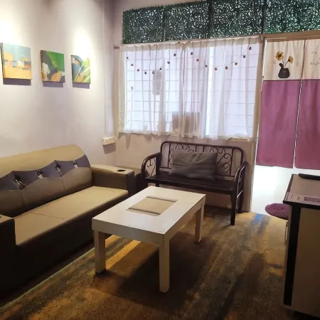 LUNAS DIY HOMESTAY
