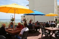 The Sea Ranch Resort - sarapan