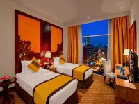 โรงแรมแลนด์มาร์ค พรีเมียร์ - อ่างจากุชชี่