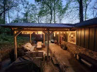Honeycomb Waterfront Lakehouse with deep water dock