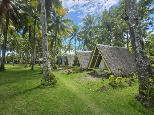 Cruiser's Beach Resort - Homestays
