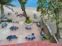Gracey Dive Resort And Restaurant