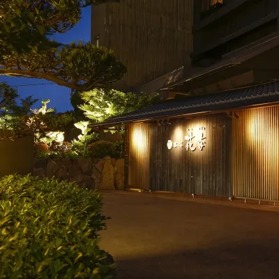 Hanagoyomi Hotels near Sumoto Onsen