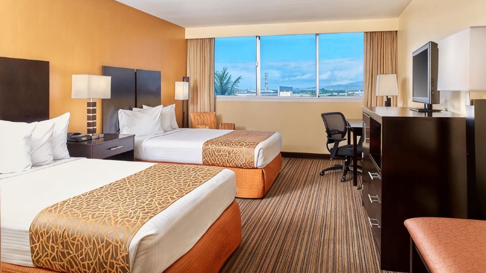 Best Western the Plaza Hotel