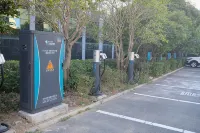Ningdu Hotel - parking