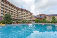 Sky Island Lake Resorts & Hotels - Pool