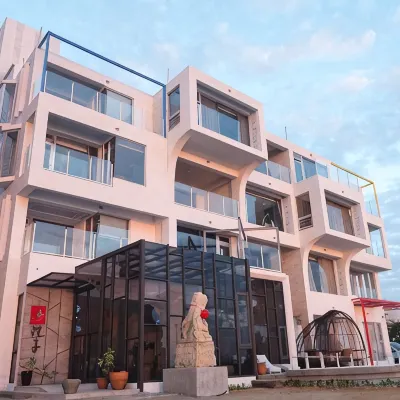 Hai Yuan Zi B&B Hotels near Ci Lake