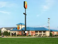 Super 8 by Wyndham Dandridge