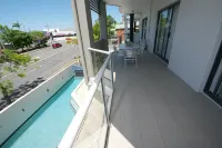 La Vida on Anzac - Sea View