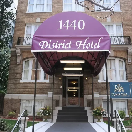 District Hotel