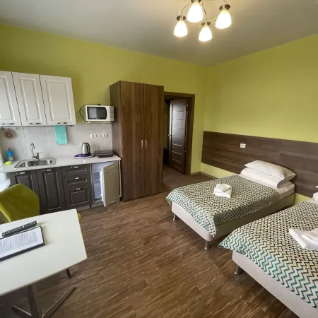 Larus Hotel