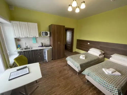 Larus Hotel