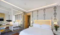 Tango Arjaan by Rotana - Rooftop Pools