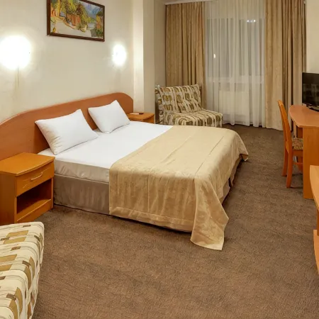 Chernomorye Hotel Отели в г. Туапсе