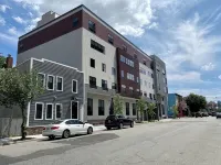 Beautiful 3 Bedroom Apt Home, Jersey City - 2 ดาว