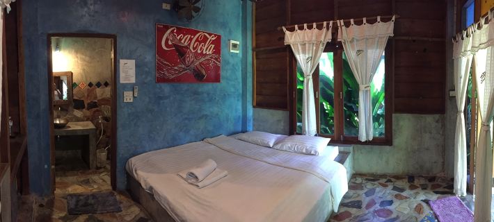 Sawasdeepai River Hotels in Pai District