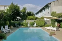 The Originals City Hôtel de Bordeaux Bergerac - Pools