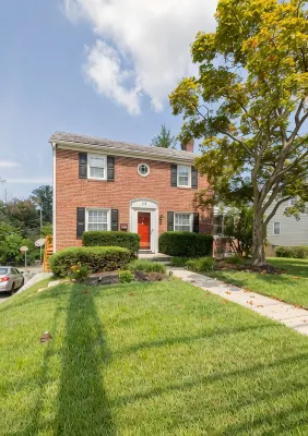 A charming, stylish guesthouse in the heart of Towson.