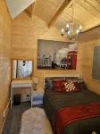 A Cosy cabin retreat - 5 mins away from Windsor and 10 mins from Legoland. - 3-Star
