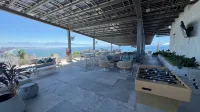 Exclusive 3-bedroom apartment in luxurious  beach front condo in Bucerías