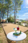 Detached 2-Bedroom House with Private Garden and Terrace. Quiet Location and Pool - Wi-Fi