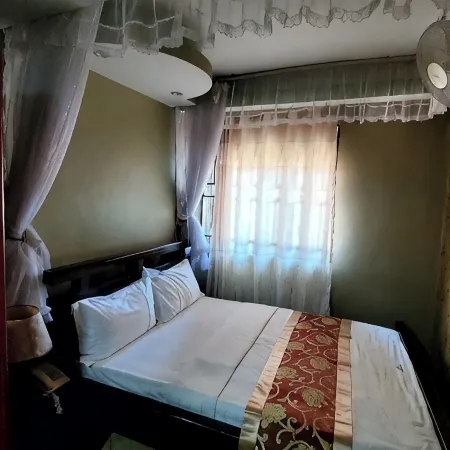 Chello Suites