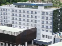 Marina Inn Bima Hotel di Mpunda