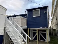Stand-alone cottage, ocean view, seconds to beach, and short walk to downtown!