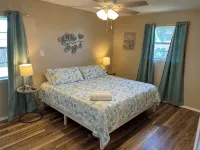 3 Bedrooms, 2 Full Baths Near The Beach
