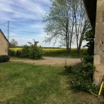 Longère in Berry with swimming pool on the edge of a castle park