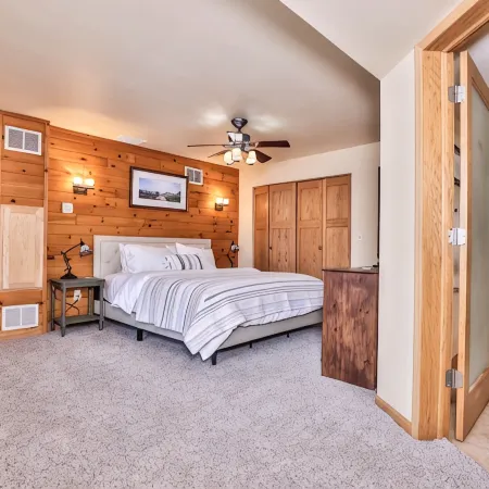 The Lodge at Johnson Lake - Winter Special 35% off month / 25% off weekly