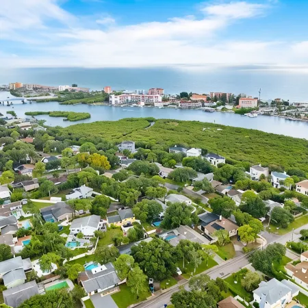 Luxury Oasis w/ Private Pool - 5-Minutes to Beach