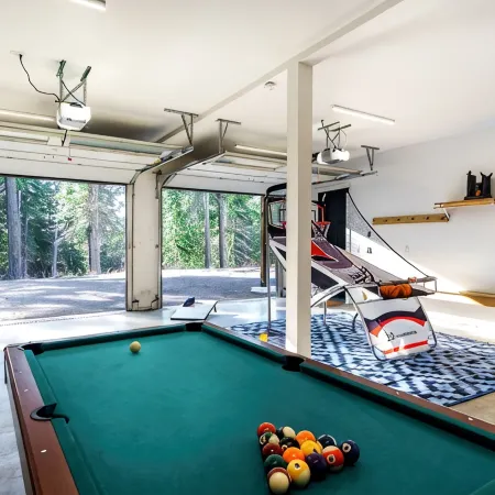 Forested Oasis for the Whole Family- Pet Friendly! Game Room, Hot tub and more!
