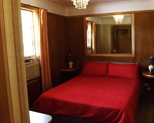 Sparkling Cabin Springs Hotels in Creswick