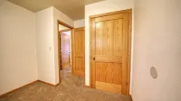Cozy 5bdrm Haven in the Heart of Gillette 5 Min from Downtown- FREE Pool Passes!
