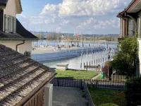 Apartment 80m² on the lake with a fantastic view - Homestays