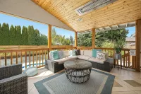 Luxury 8 beds Villa with Private Heated Pool & Resort Amenities